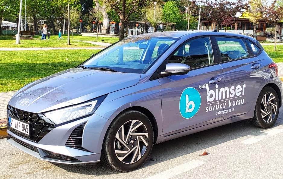 B Sınıfı Ehliyet Otomatik Vites